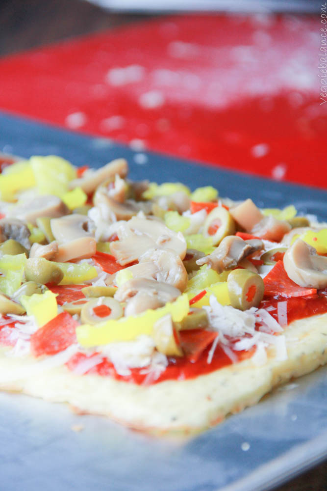 Low Carb Pizza Crust {Gluten Free} - VeggieBalance